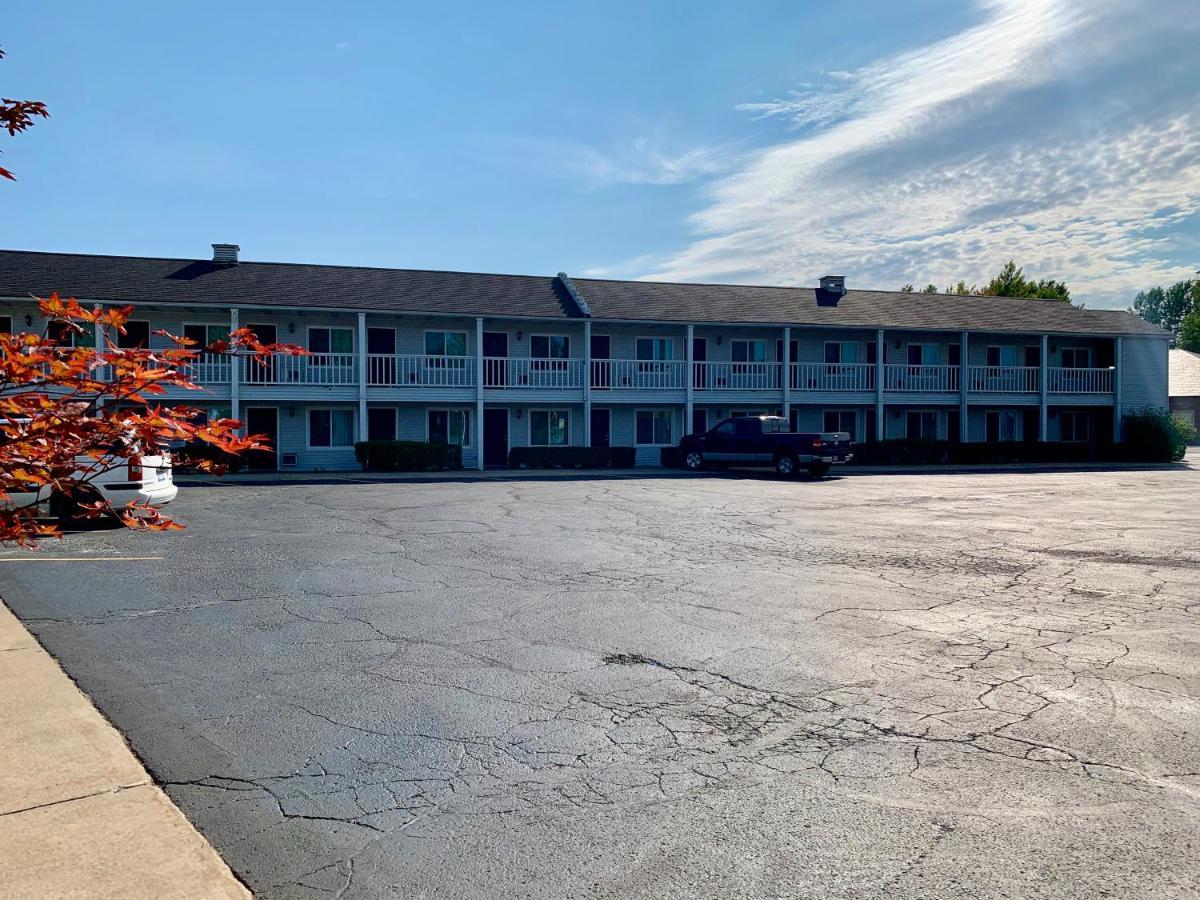Thumb Heritage Inn Sandusky Buitenkant foto